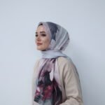 Misty Bloom Şal – Pudra Gri