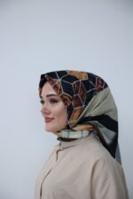 Amber Grid Desenli Eşarp - Görsel 4