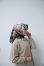 Olive Mirage Desenli Eşarp - Görsel 4