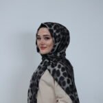 Wild Elegance – Smoke (Gri Ton)